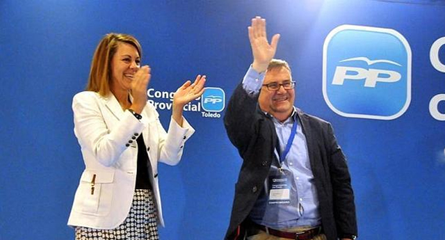 El PP se rasga las vestiduras por la muerte de Suárez el mismo día que la Justicia les impide cerrar un centro de Alzheimer