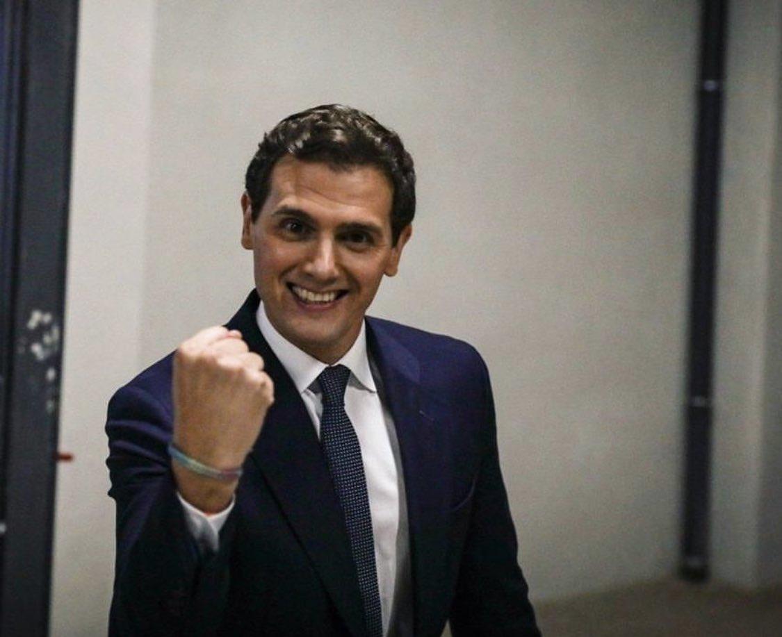 Albert Rivera, visiblemente satisfecho tras el debate de RTVE