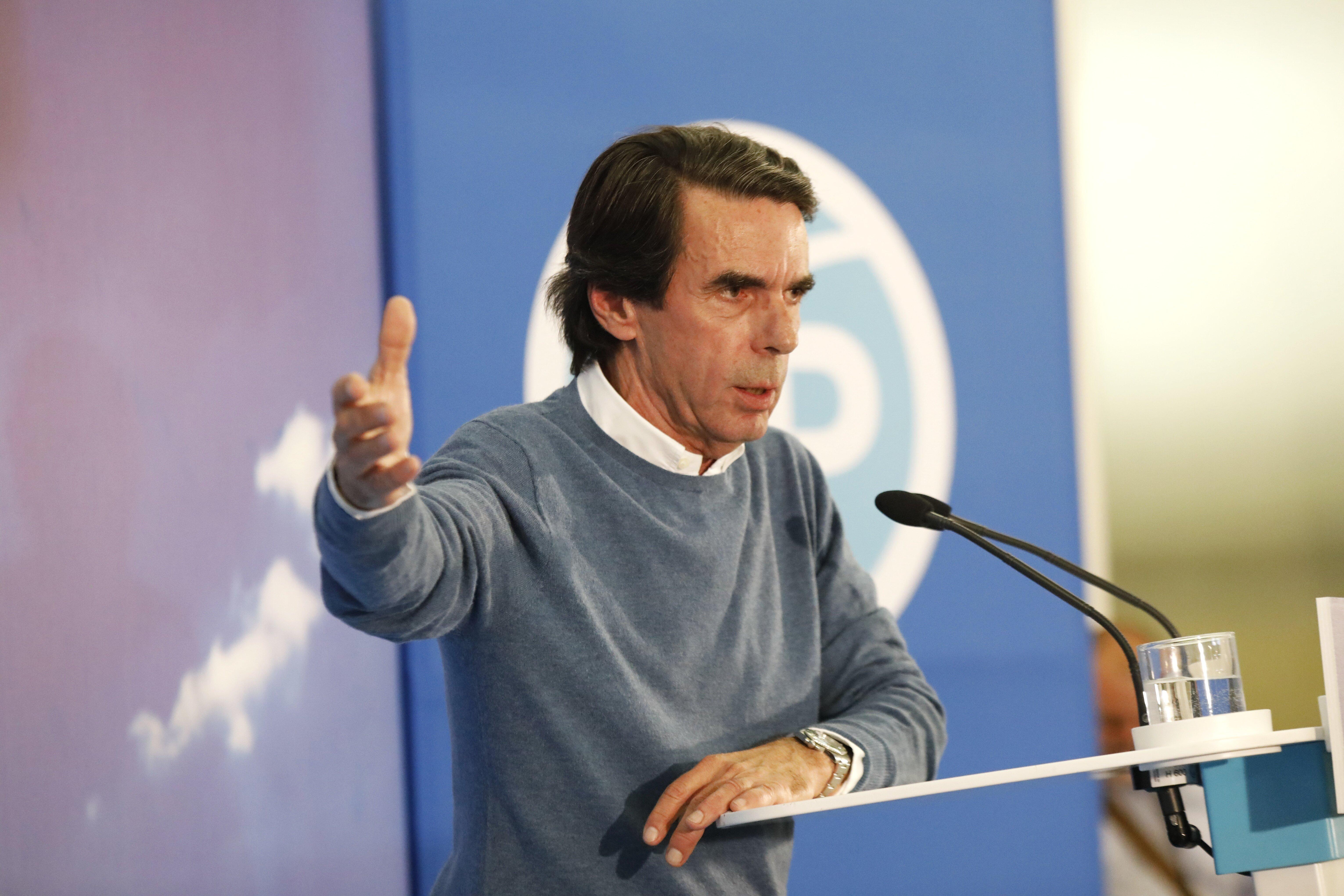 El expresidente del Gobierno José María Aznar interviene en un acto público del PP en Albacete