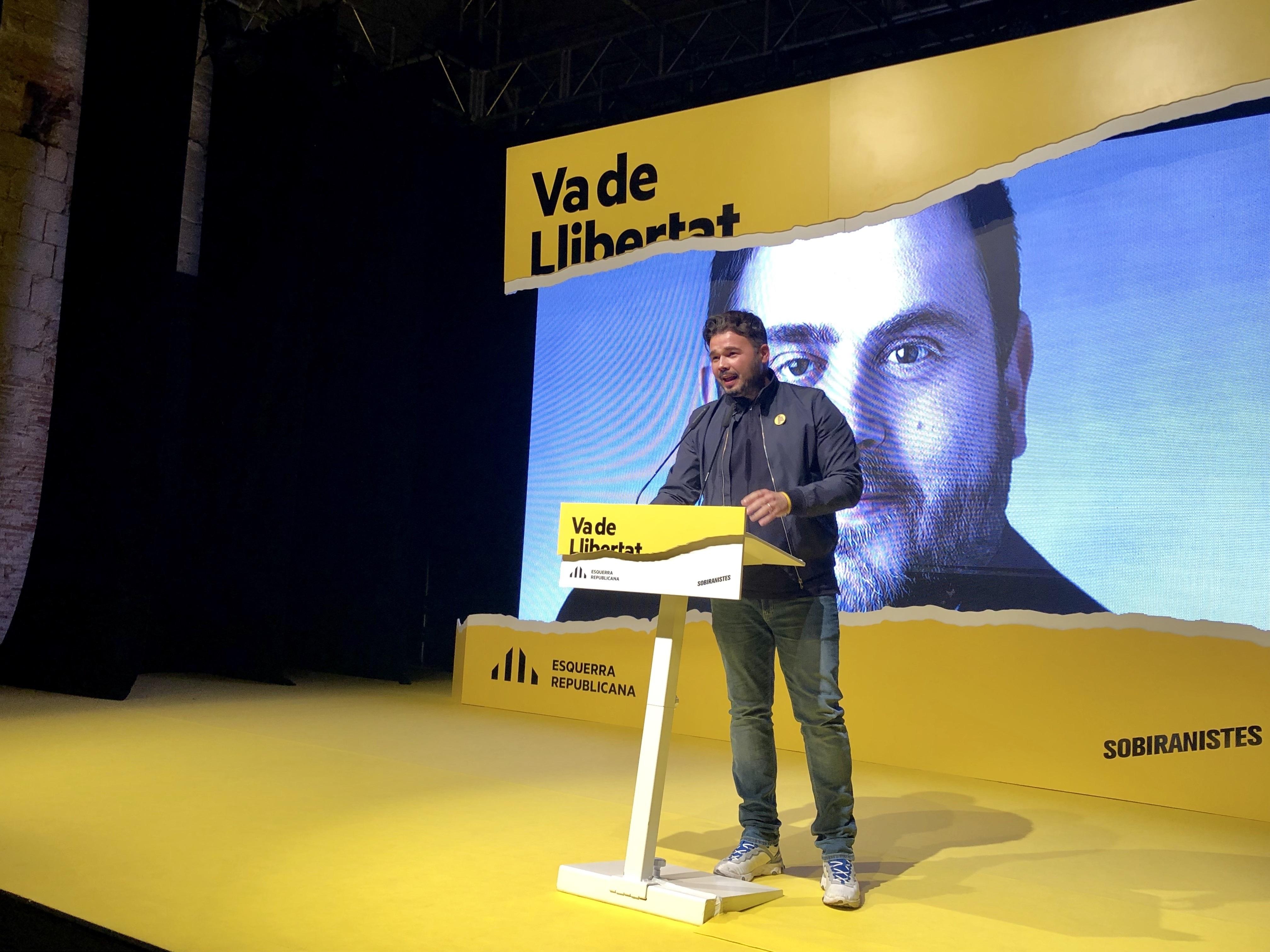 Gabriel Rufián en un mitin en Girona