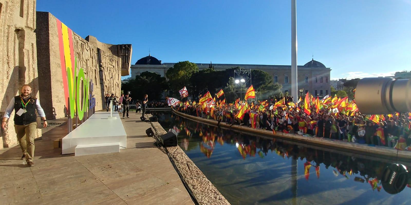 Vox en su último mitin en la Plaza de Colón en Madrid