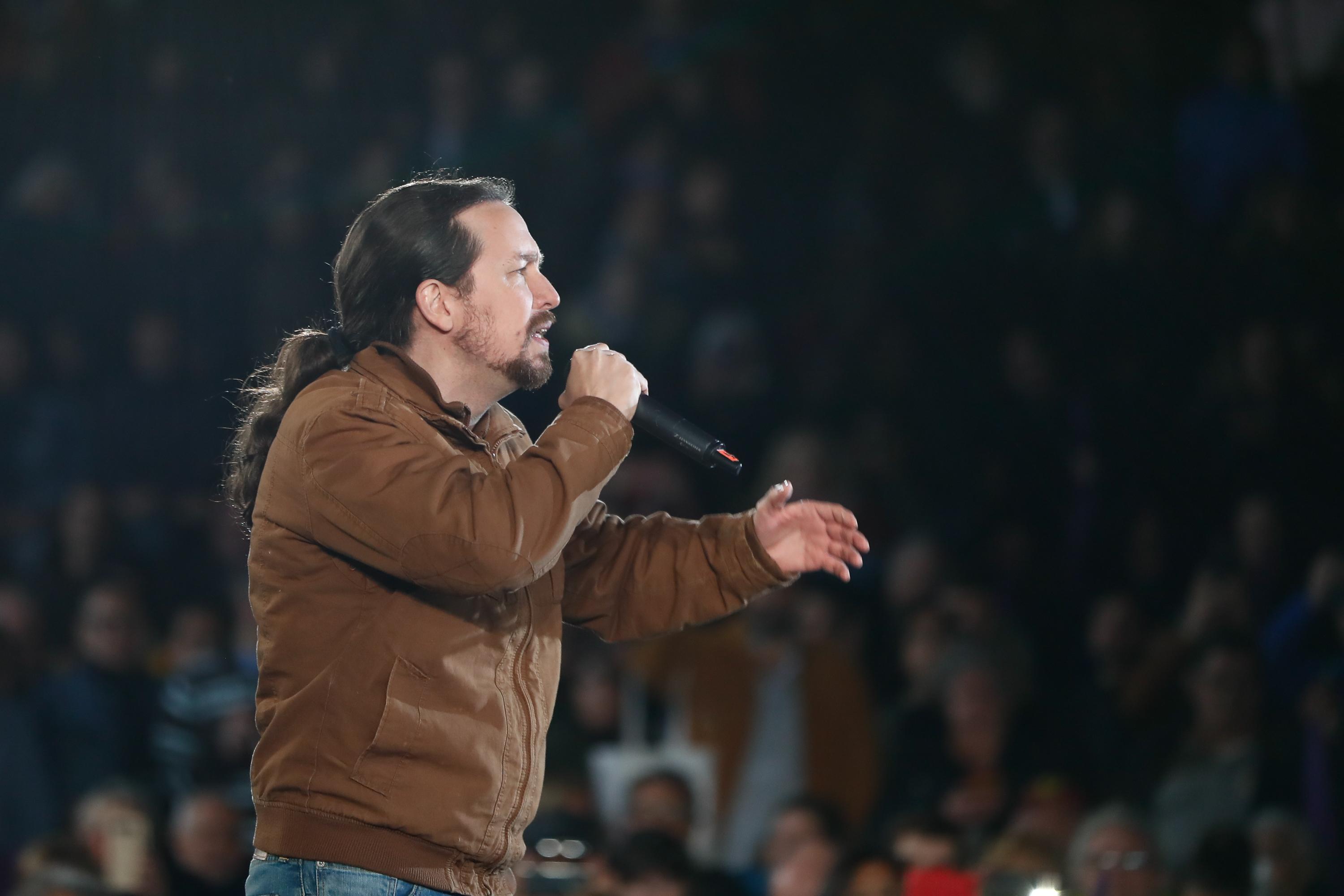 El candidato de Unidas Podemos a la Presidencia del Gobierno Pablo Iglesias en el acto de cierre de campaña del partido en el Auditorio del Parque Lineal del Manzanares en Madrid