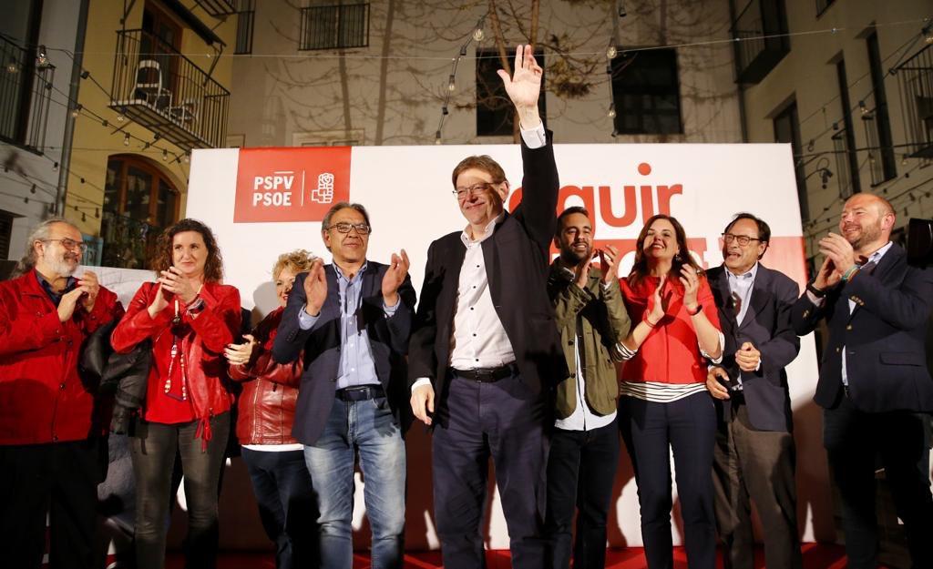 El presidente valenciano, Ximo Puig, celebra su victoria electoral. TWITTER