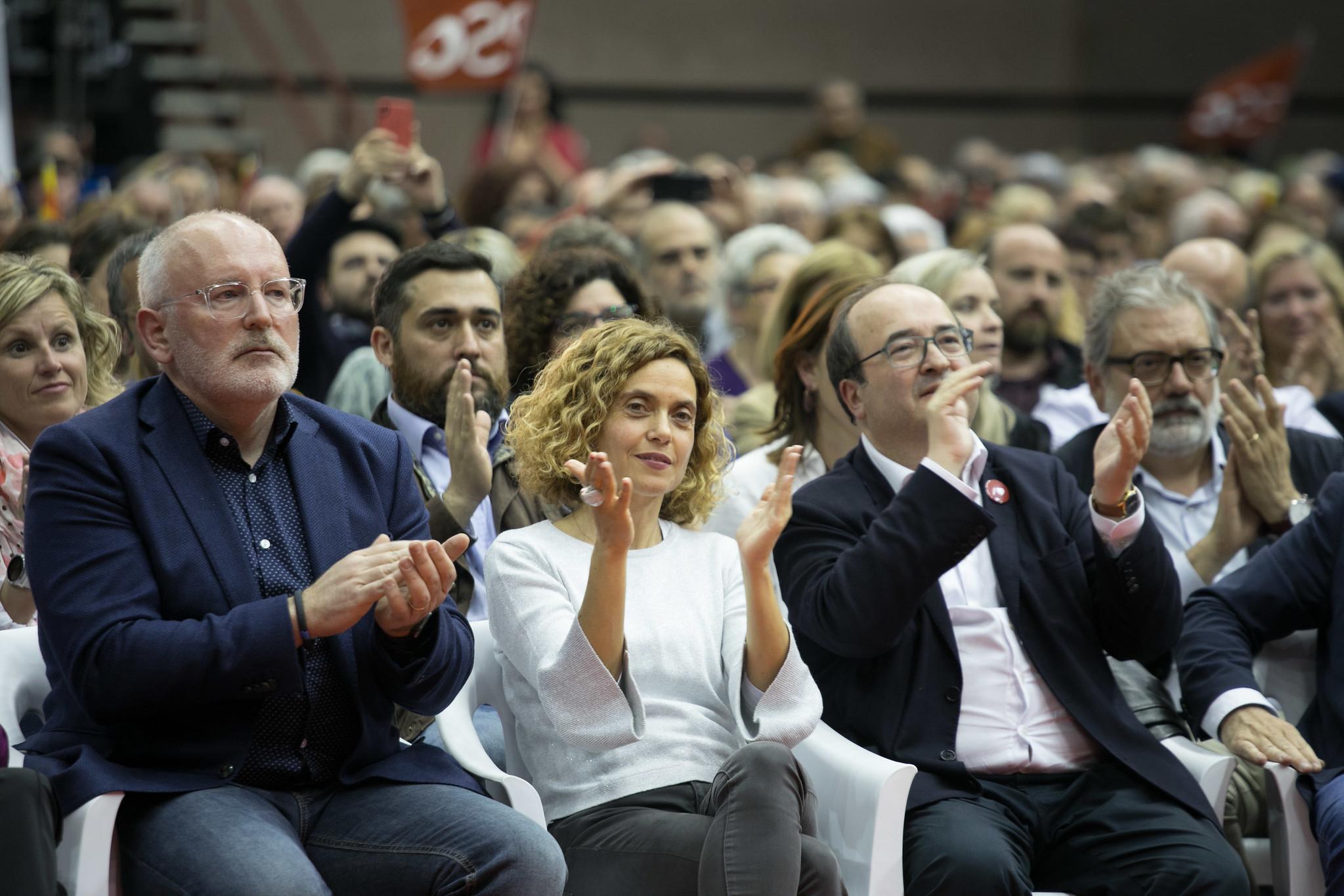 Meritxell Batet y Miquel Iceta en un mitin del PSC.