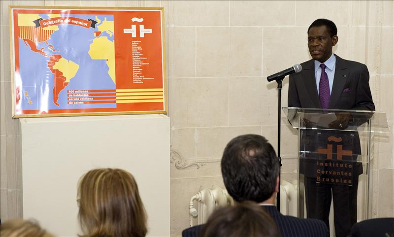 El dictador Obiang agradece al Rey su “influencia” para que fuera invitado al Instituto Cervantes