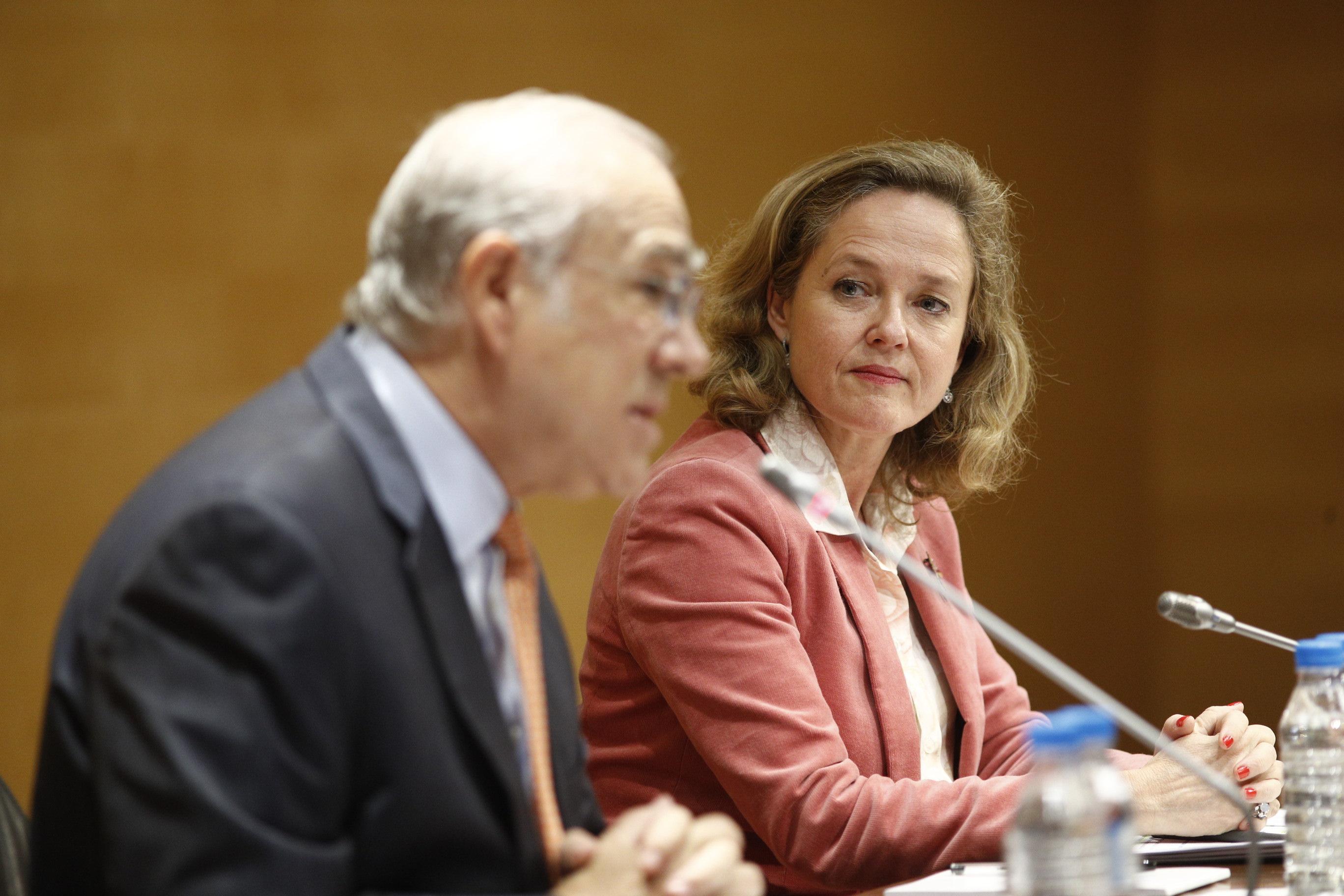 El secretario general de la OCDE, Ángel Gurría, y la ministra de Economía, Nadia Calviño, en una imagen de archivo -Eduardo Parra Europa Press