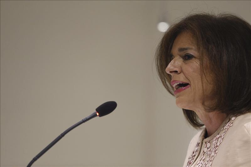 Botella advierte a Aguirre: "La ley es igual para todos"