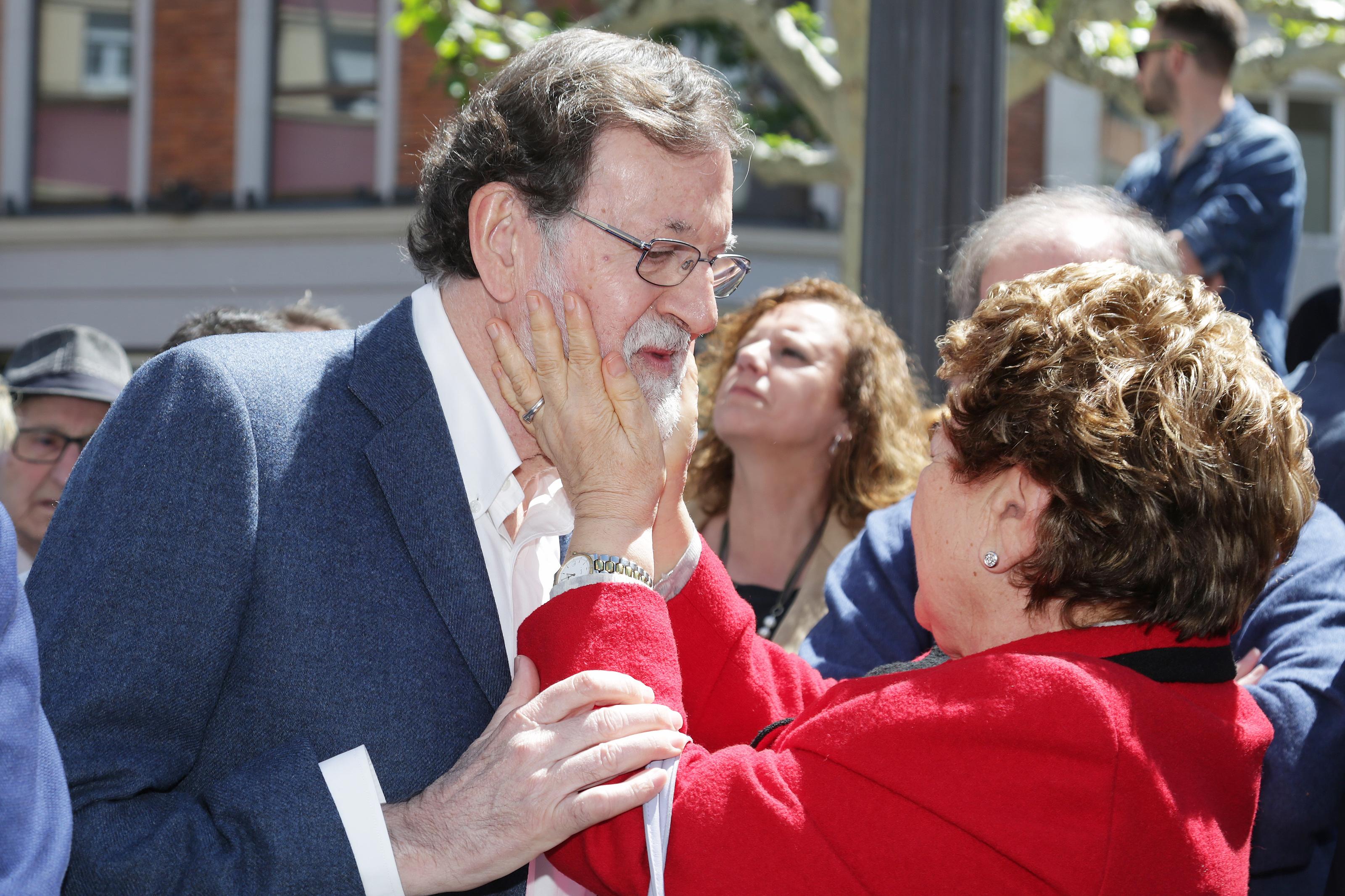 EuropaPress - El expresidente del Gobierno y del PP Mariano Rajoy interviene en el acto del Partido Popular en la Plaza de las Cortes Leonesas en León
