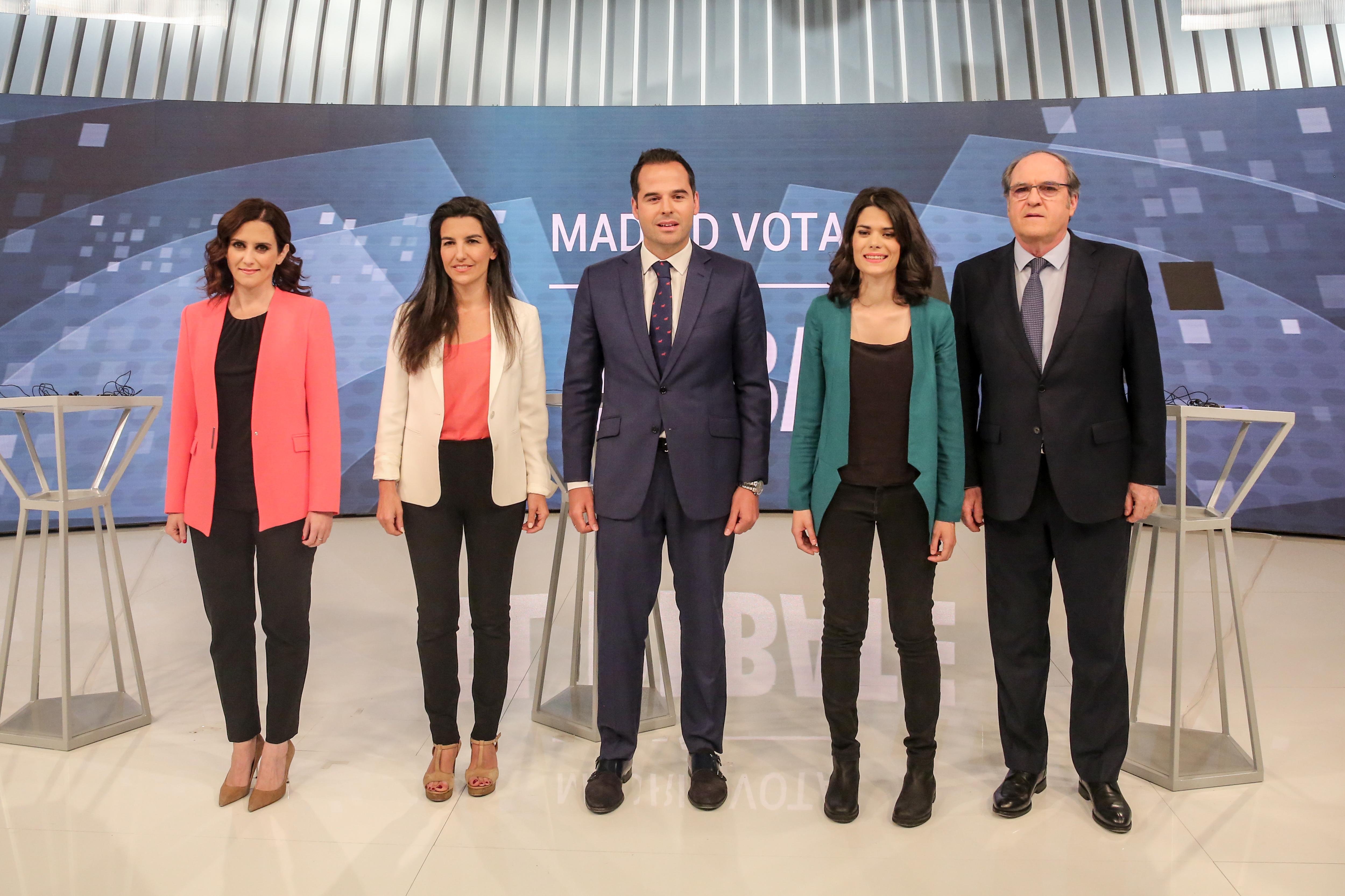 Isabel Díaz Ayuso (PP) Rocío Monasterio (Vox) Ignacio Aguado (Cs) Isa Serra (Unidas Podemos) y Ángel Gabilondo (PSOE) en el debate de Telemadrid