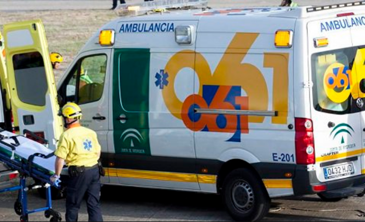 Ambulancia de la Junta de Andalucía. Twitter.
