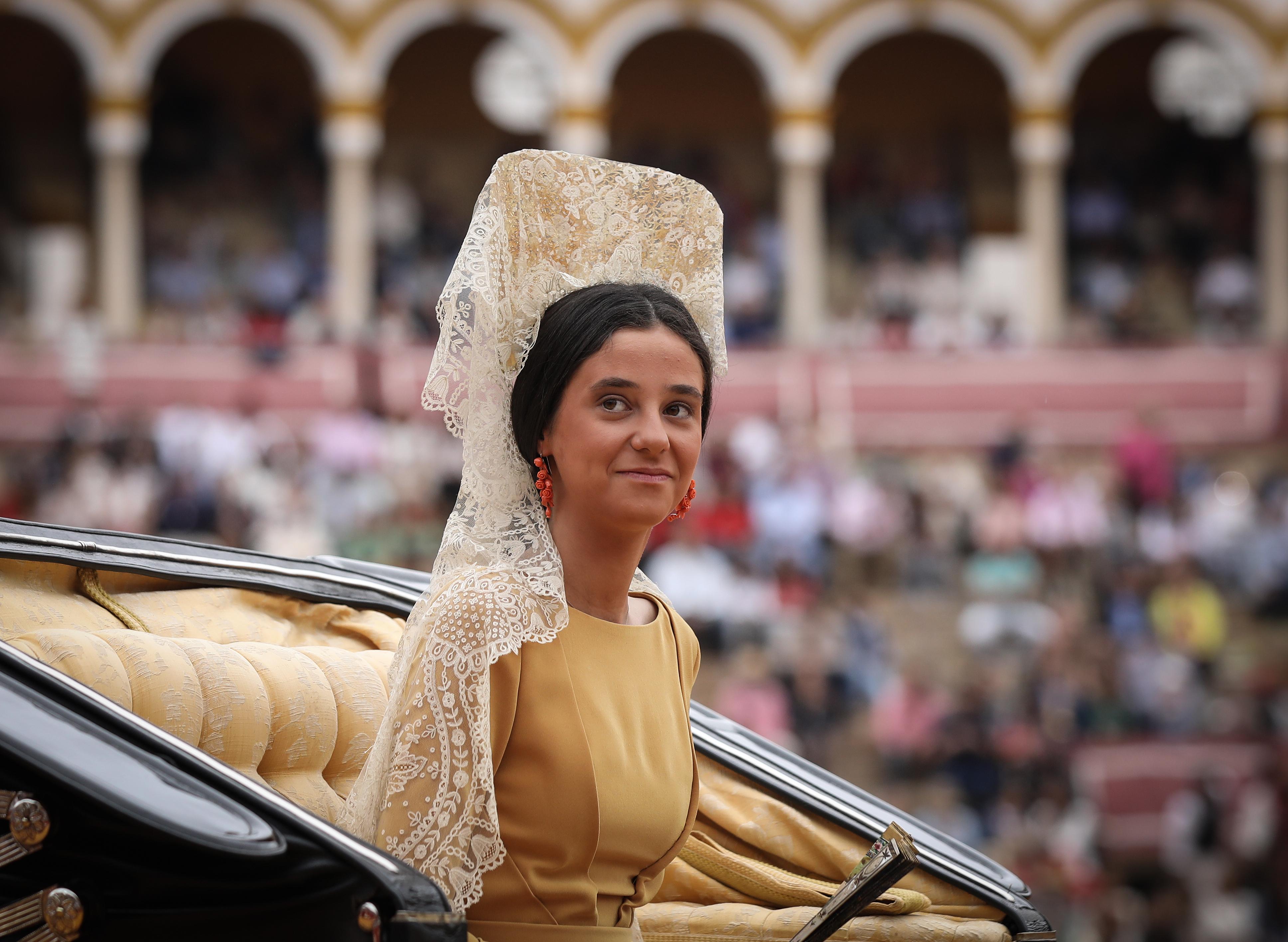 Victoria Federica de Marichalar madrina en la XXXIV Exhibición de Enganches en la Plaza de Toros de la Real Maestranza de Caballería de Sevilla. Europa Press.