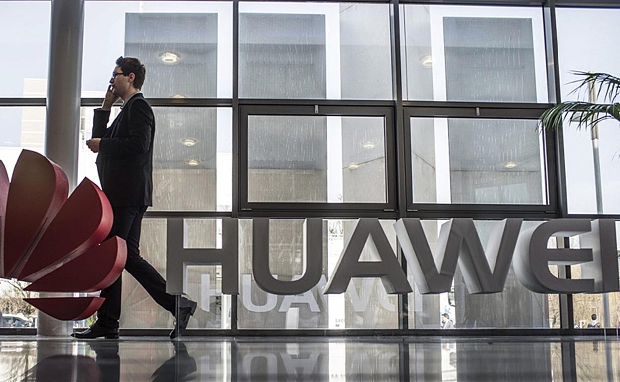 El presidente de Huawei donará un millón de mascarillas a España