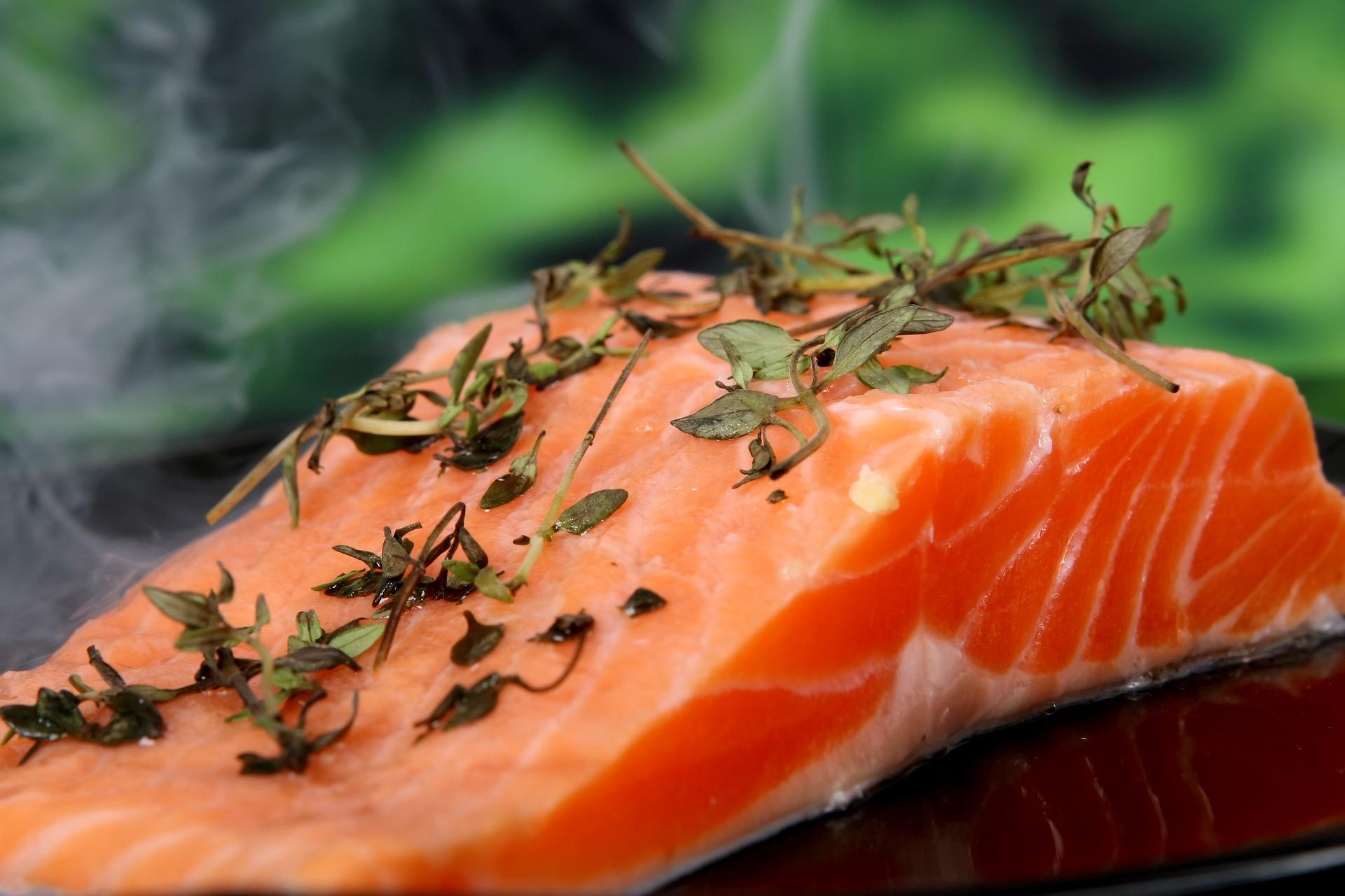 Salmón (Pixabay)