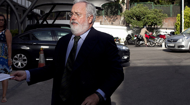 Cañete…. ese candidato “a la altura de lo que necesitan los españoles”