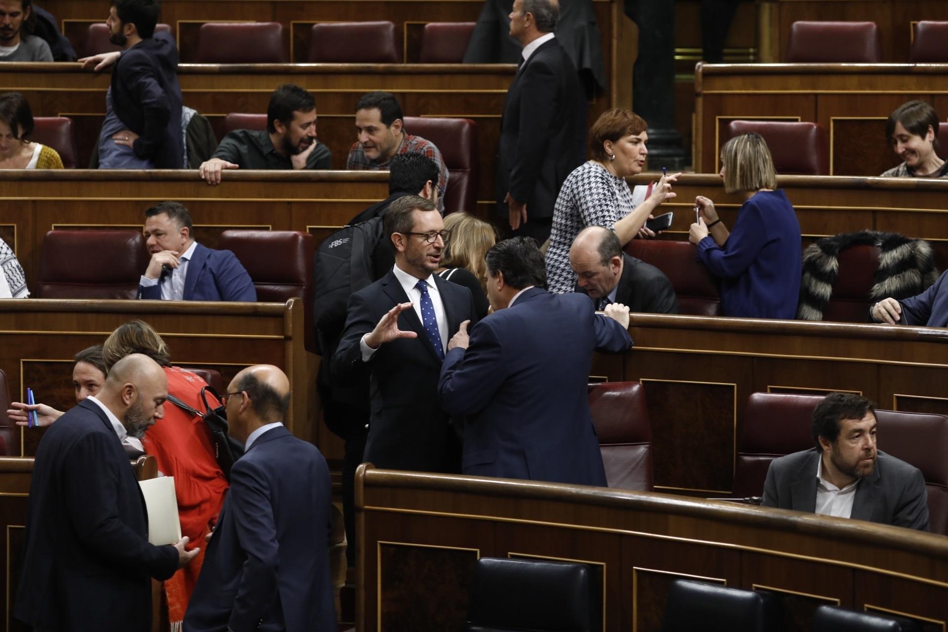 Diputados del PP y del PNV en el hemiciclo