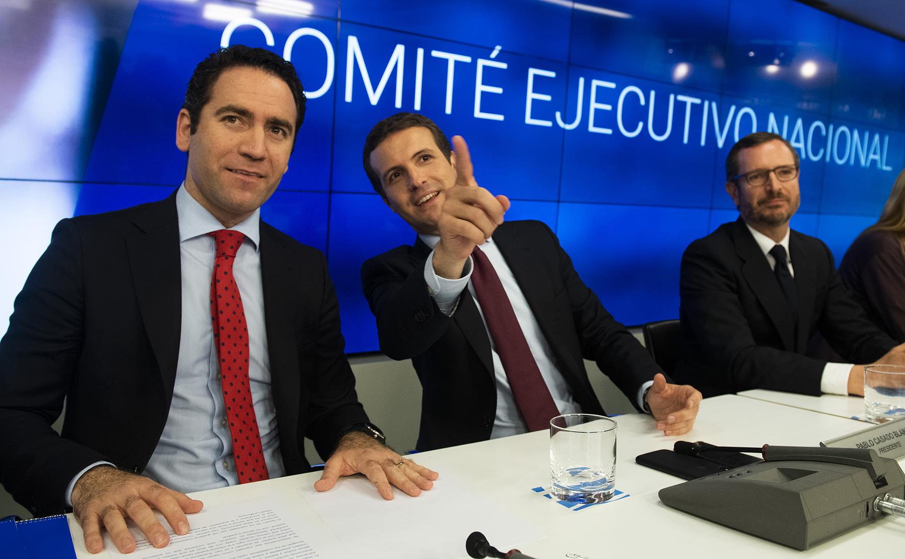 Teodoro García Egea, Pablo Casado y Javier Maroto en el Comité Ejecutivo del PP. FLICKR