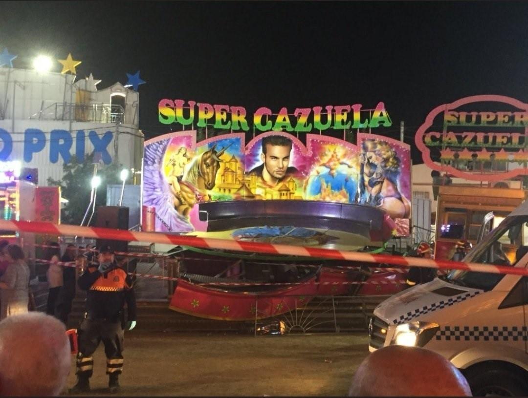 Atracción averiada de la feria de San José de la Rinconada