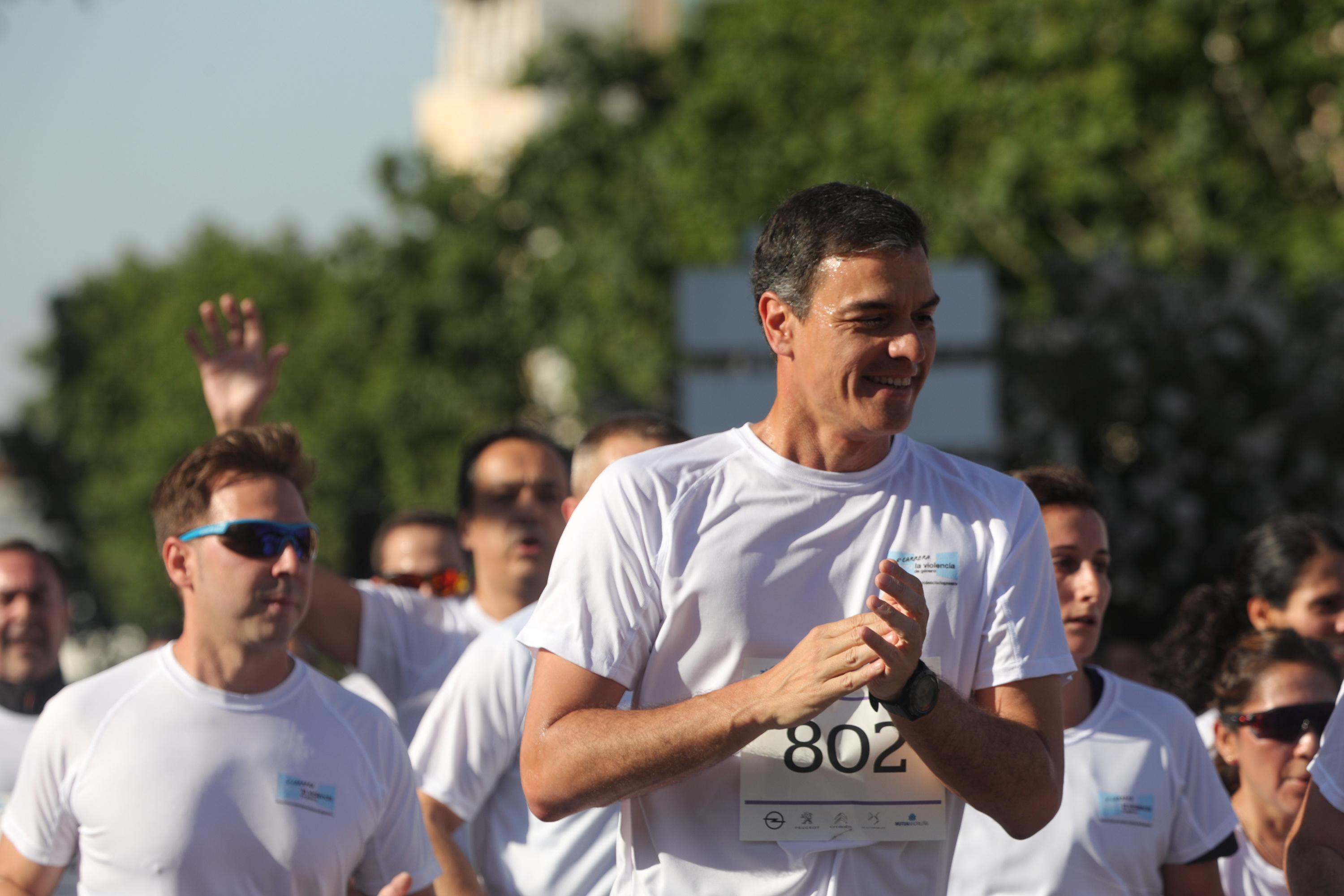 EuropaPress - Pedro Sánchez en la carrera Contra la Violencia de Género en Madrid