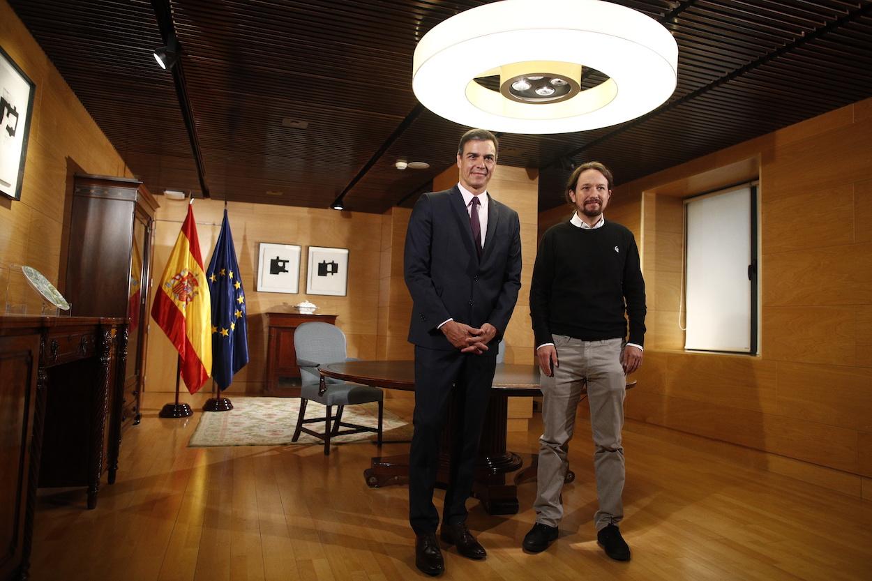 Pedro Sánchez y Pablo Iglesias durante la reunión mantenida en el Congreso de los Diputados