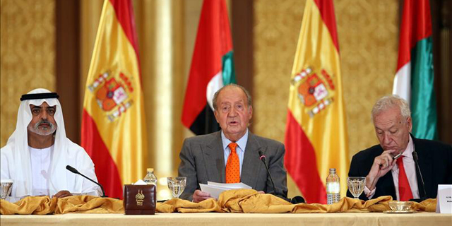 El rey vuelve a actuar de embajador comercial y vende en Abu Dabi la 'recuperación' de España
