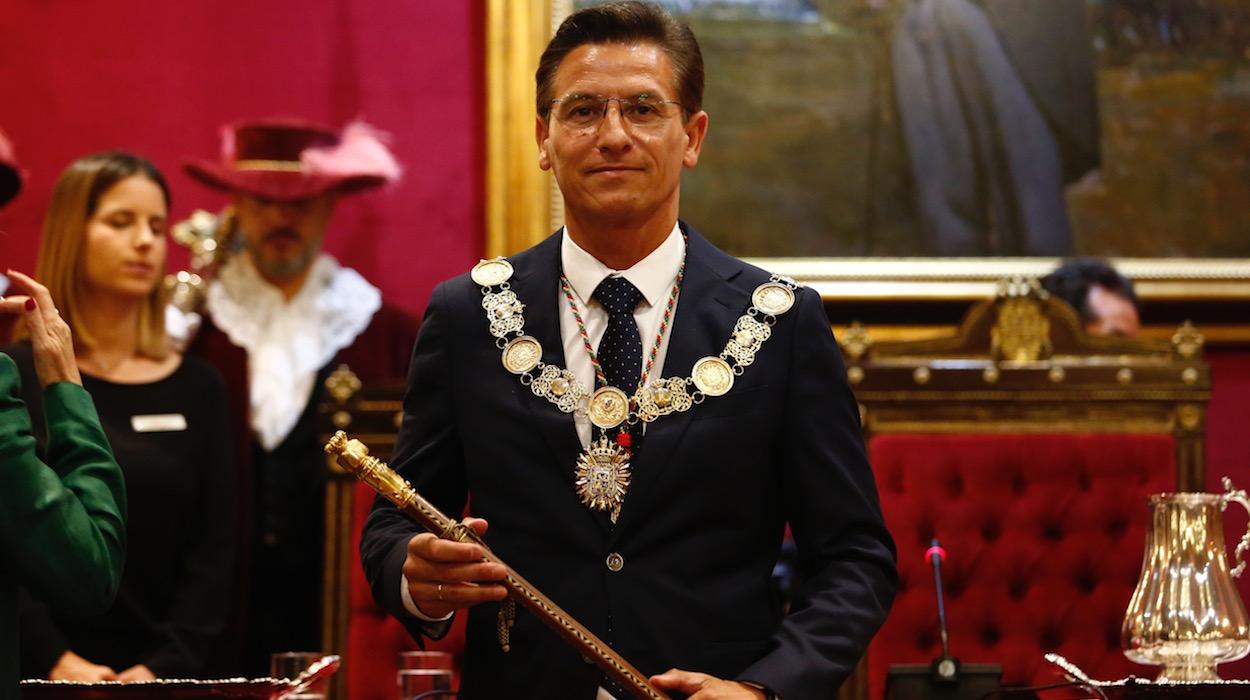 Luis Slavador, nuevo alcalde de Granada. ÁLEX CÁMARA/EP