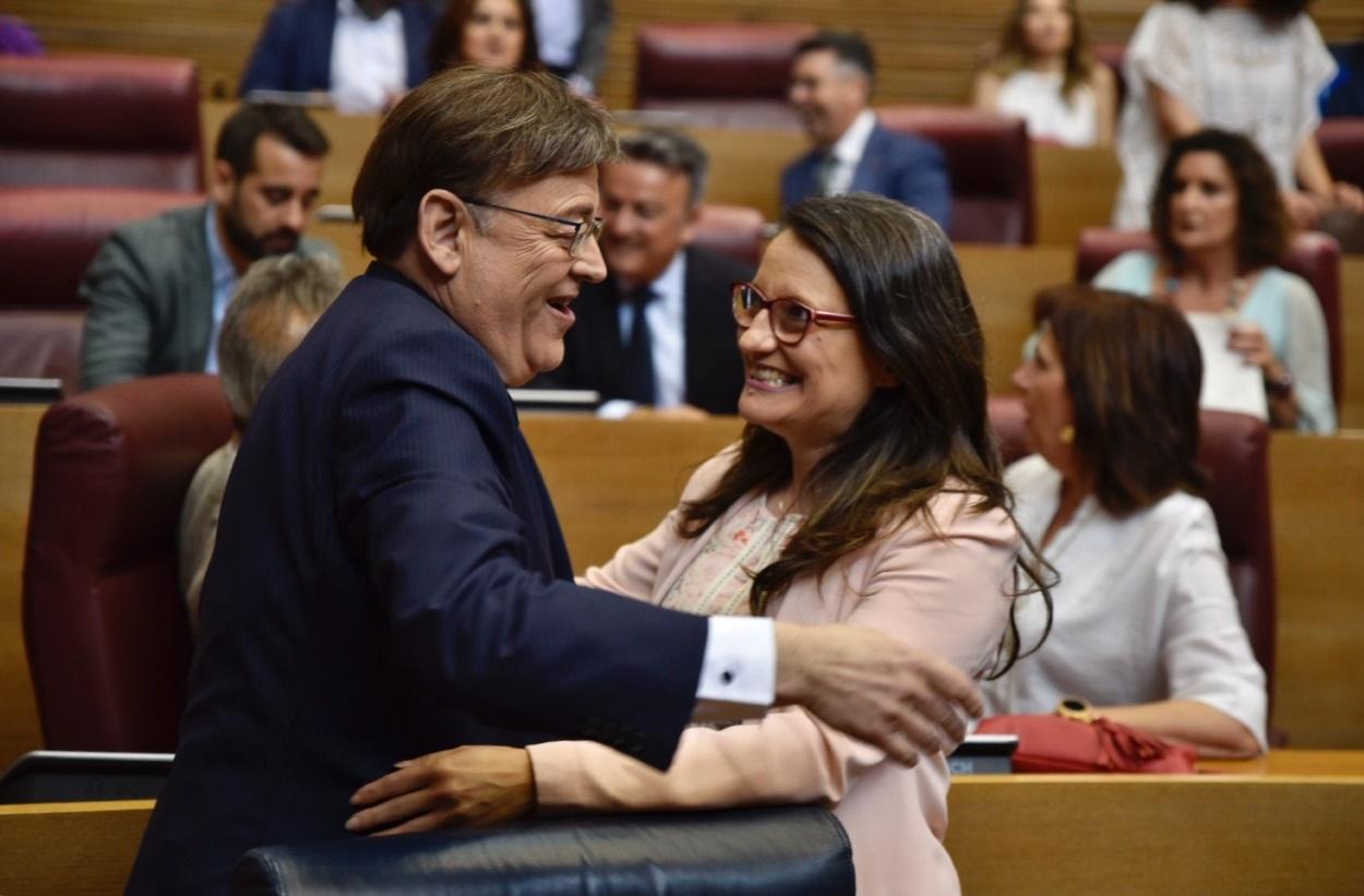 El president de la Generalitat Valenciana, Ximo Puig, junto a Mónica Oltra