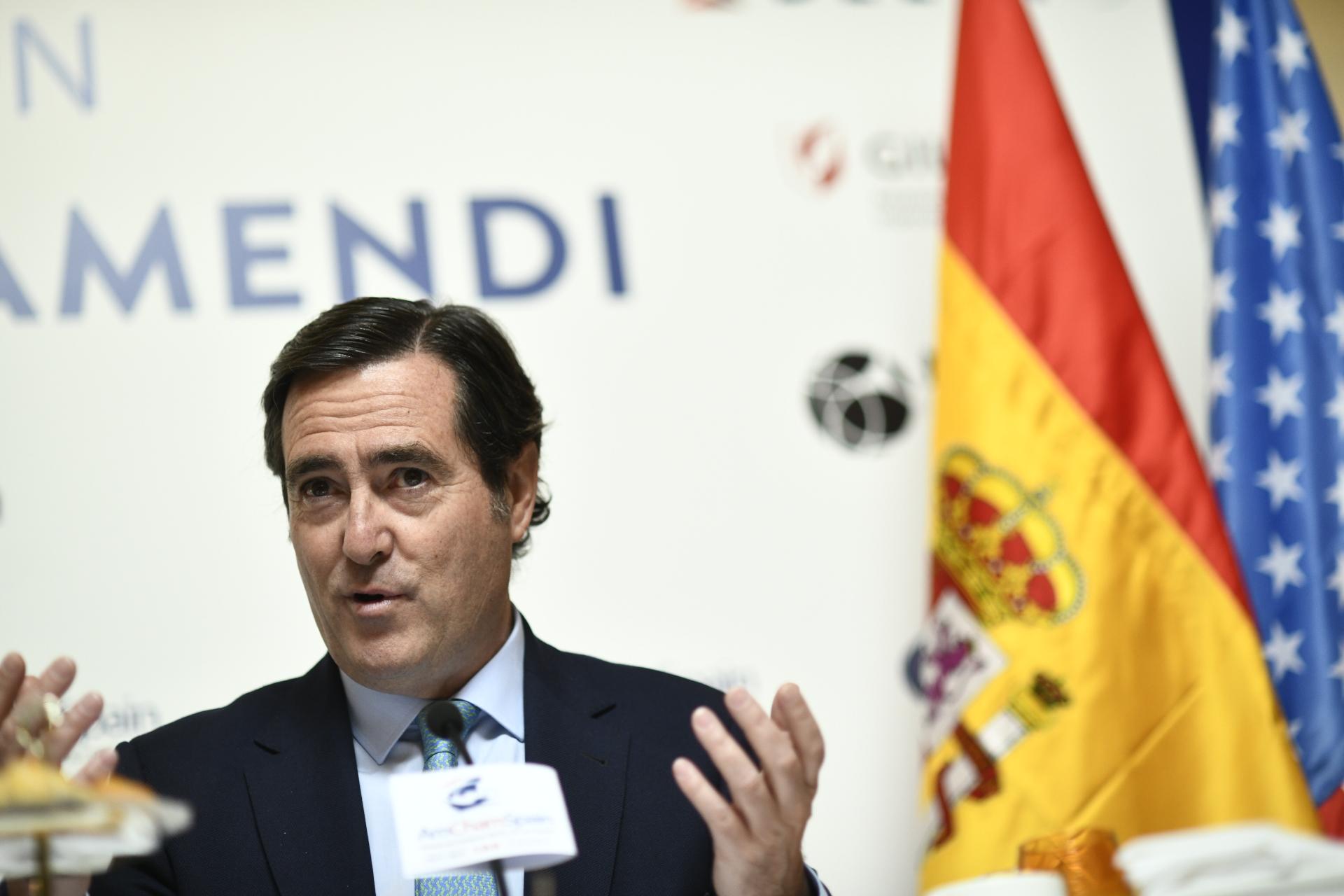 Garamendi: “Es imposible subir el SMI a 1.000 euros”