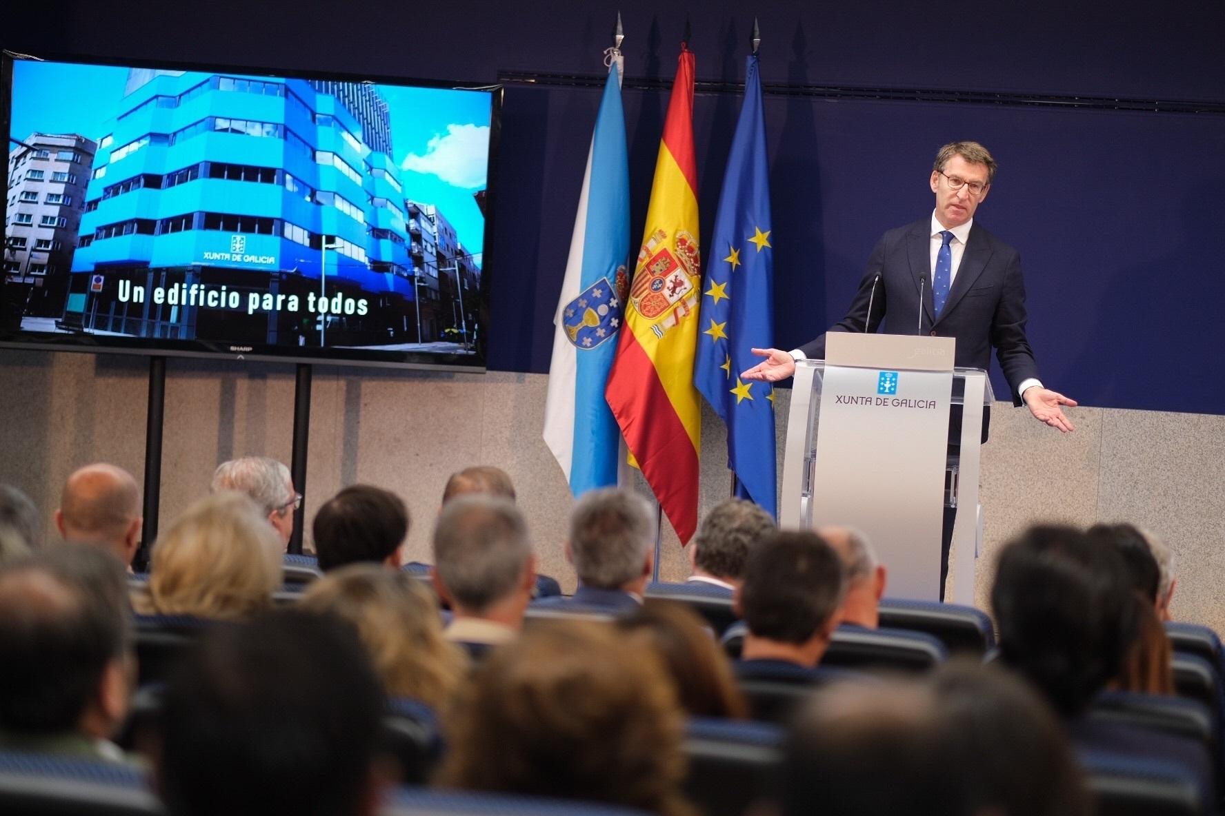Núñez Feijóo participa en la inauguración de un edificio administrativo en Pontevedra