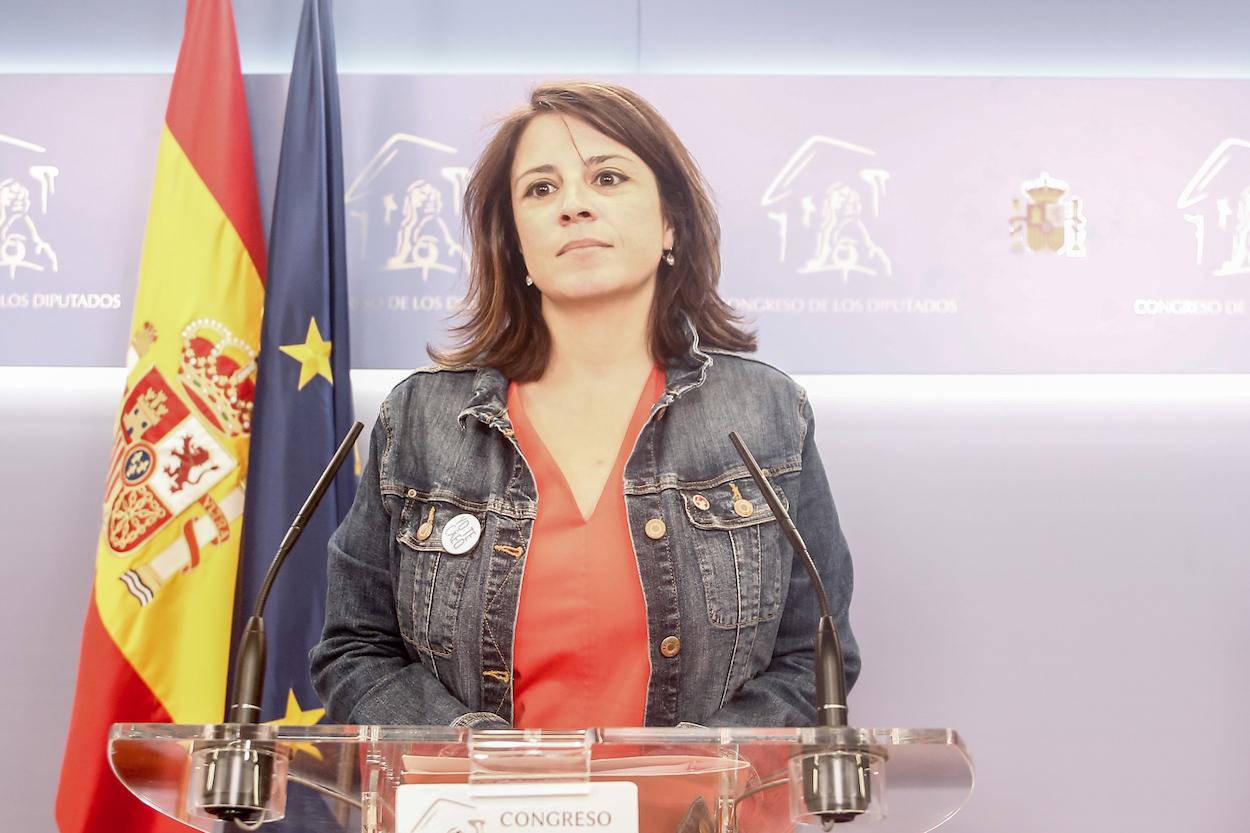 Adriana Lastra, portavoz del Grupo Parlamentario Socialista, comparece tras al reunión con Pablo Iglesias