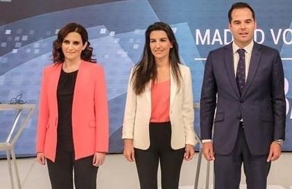 Los portavoces del PP Vox y Cs en Madrid Isabel Díaz Ayuso Rocío Monasterio e Ignacio Aguado en el debate de Telemadrid de la campaña electoral. EP