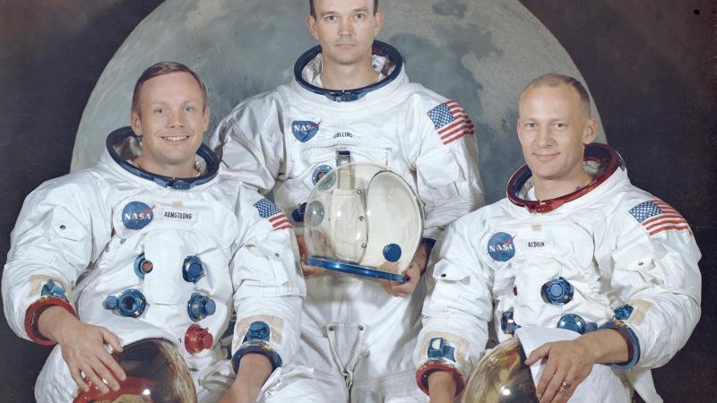 nasa tripulacion de la mision apollo 11 neil armstrong edwin aldrin y michael collins