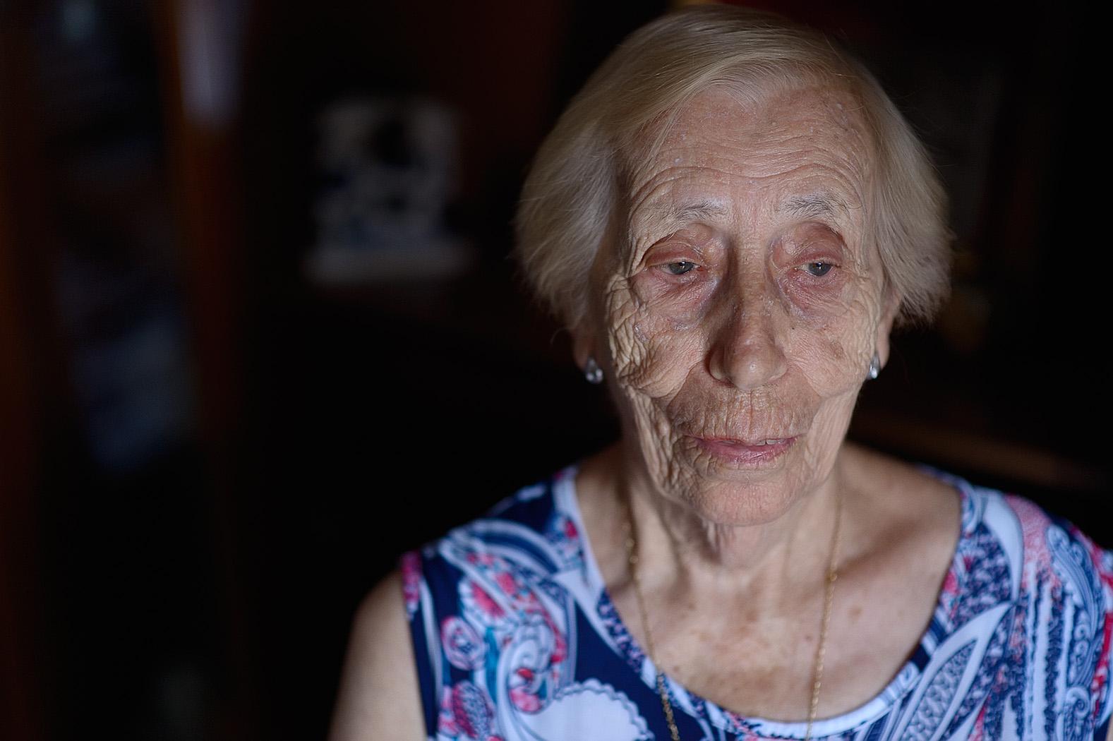 María, española de casi 90 años, lleva 65 viviendo en Venezuela. Foto: Fernando Sánchez Alonso