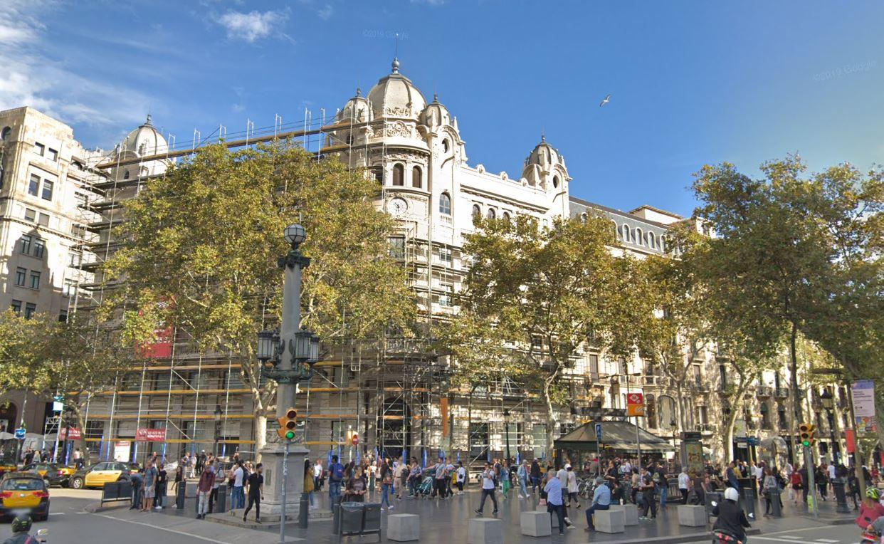 El número 23 de Plaza Cataluña donde estará Primark