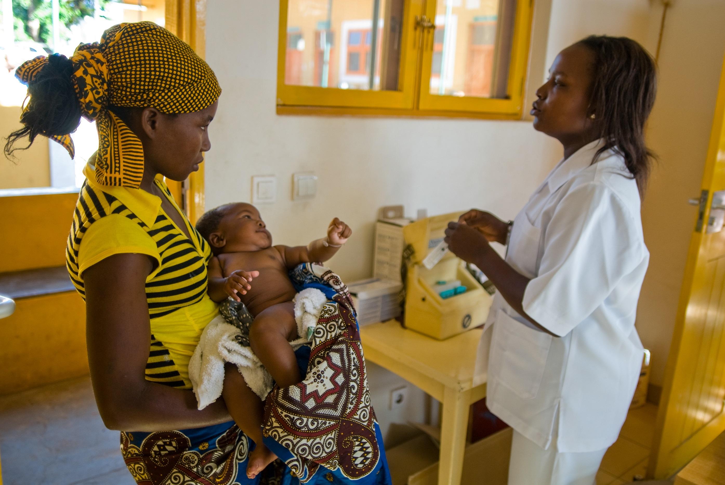 Vacunación Infantil en zonas especialmente vulnerables de África y Latinoamérica 