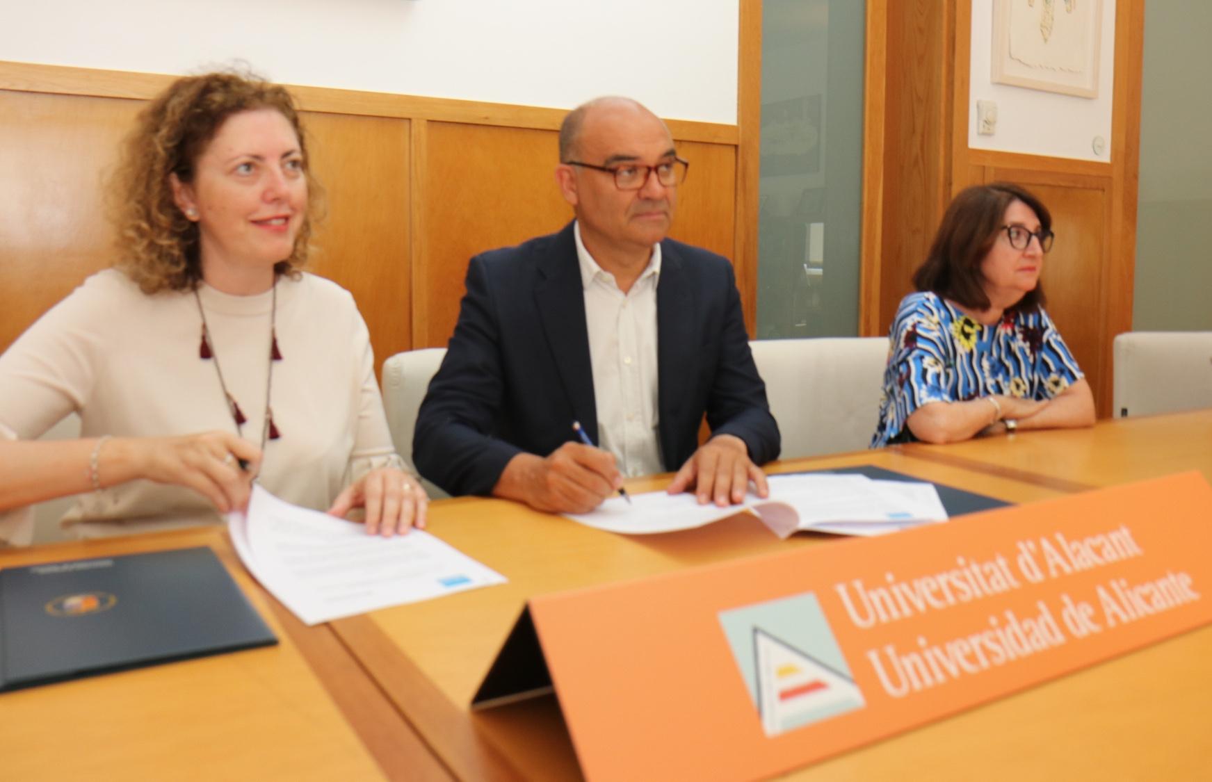 Acuerdo Marco Fundacion Aquae y Universidad de Alicante