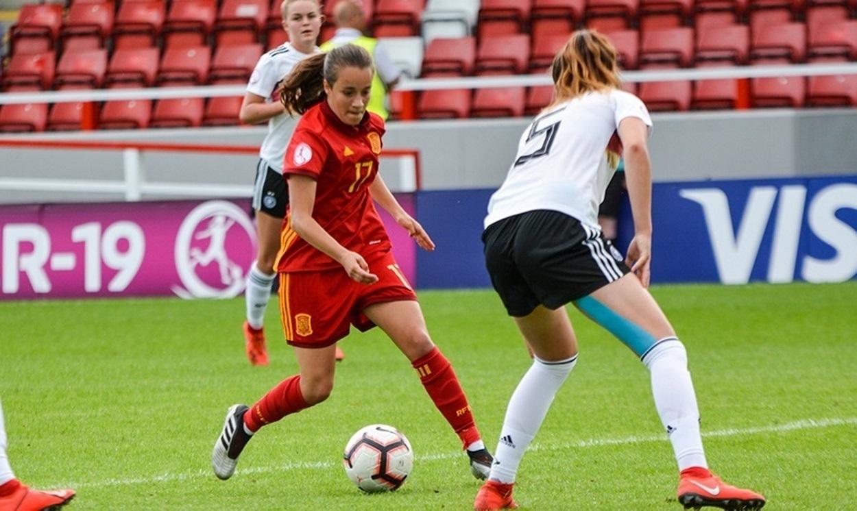 Fotografía de un partido de la Selección Española femenina contra Alemania en el Europeo sub 19