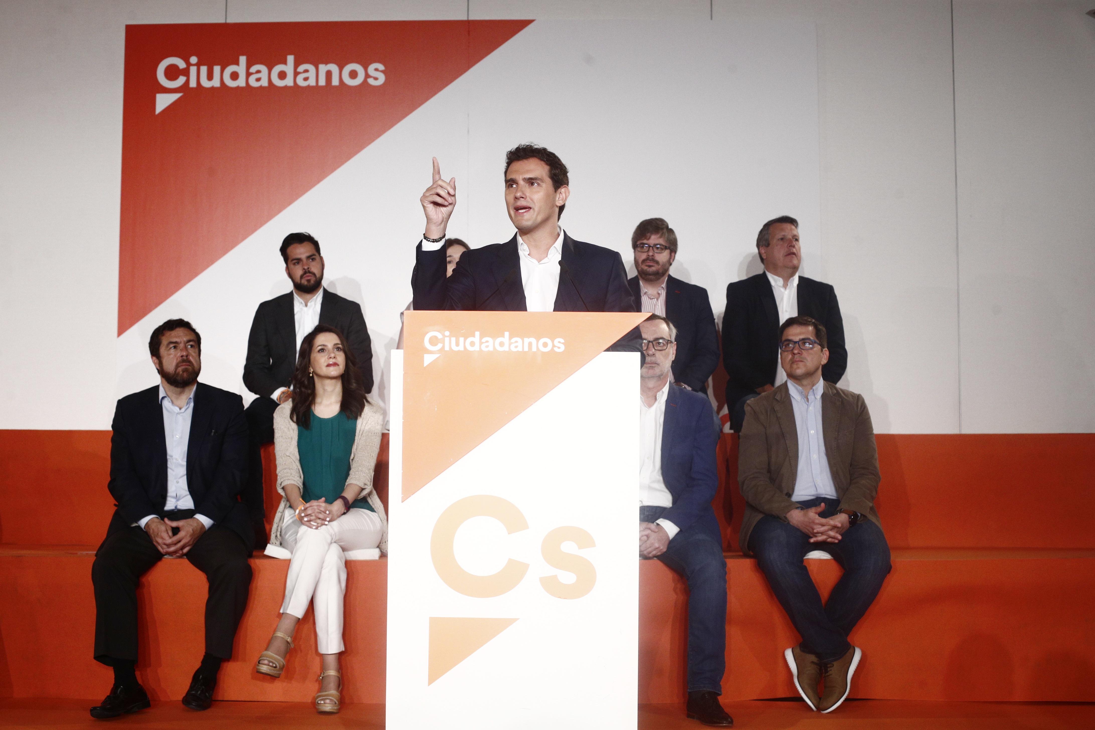 El presidente de Ciudadanos Albert Rivera ofrece una rueda de prensa tras la reunión extraordinaria del Consejo General de Ciudadanos celebrada en Madrid Marriott Auditorium después de las recie