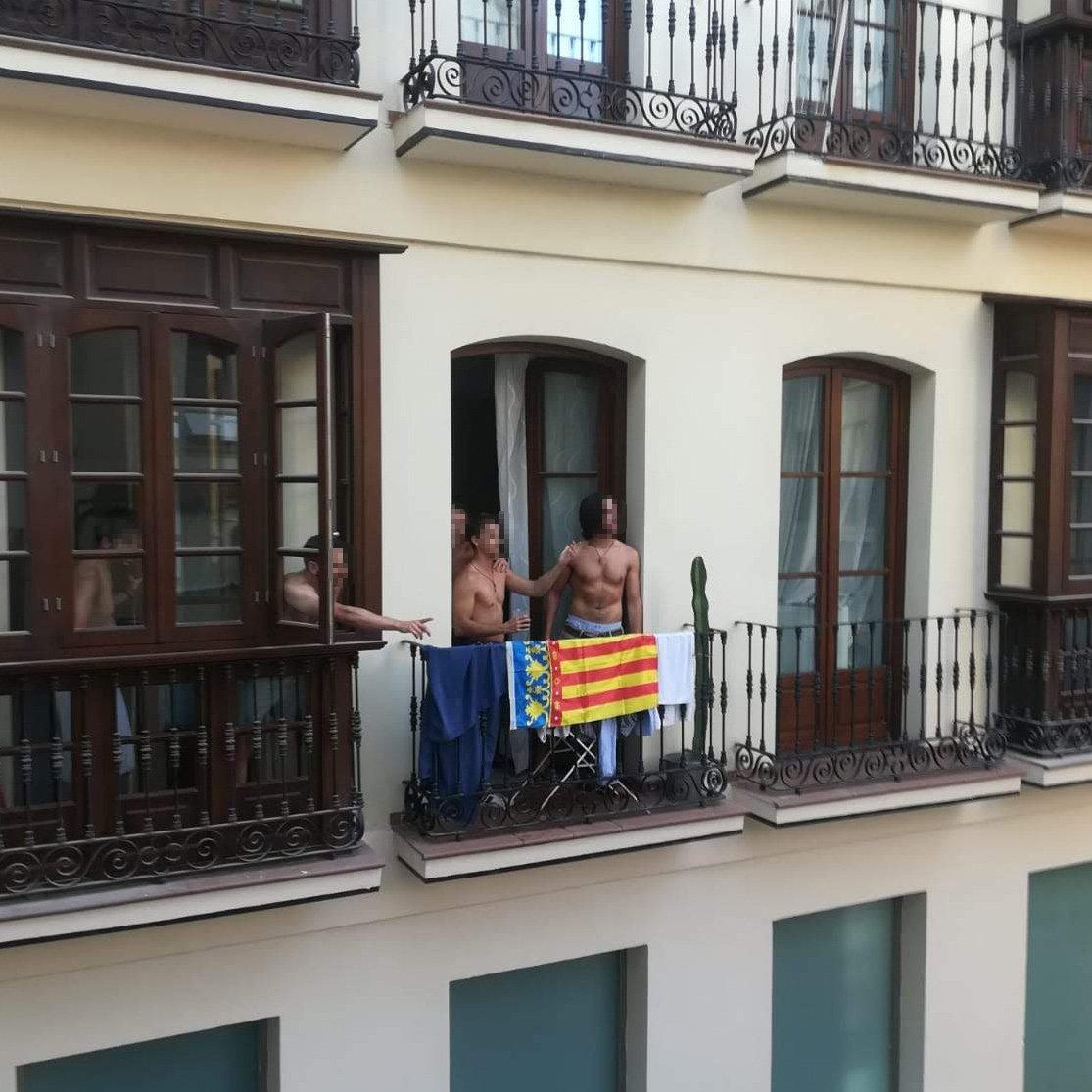 Imagen del balcón. @Vecinosmalaga