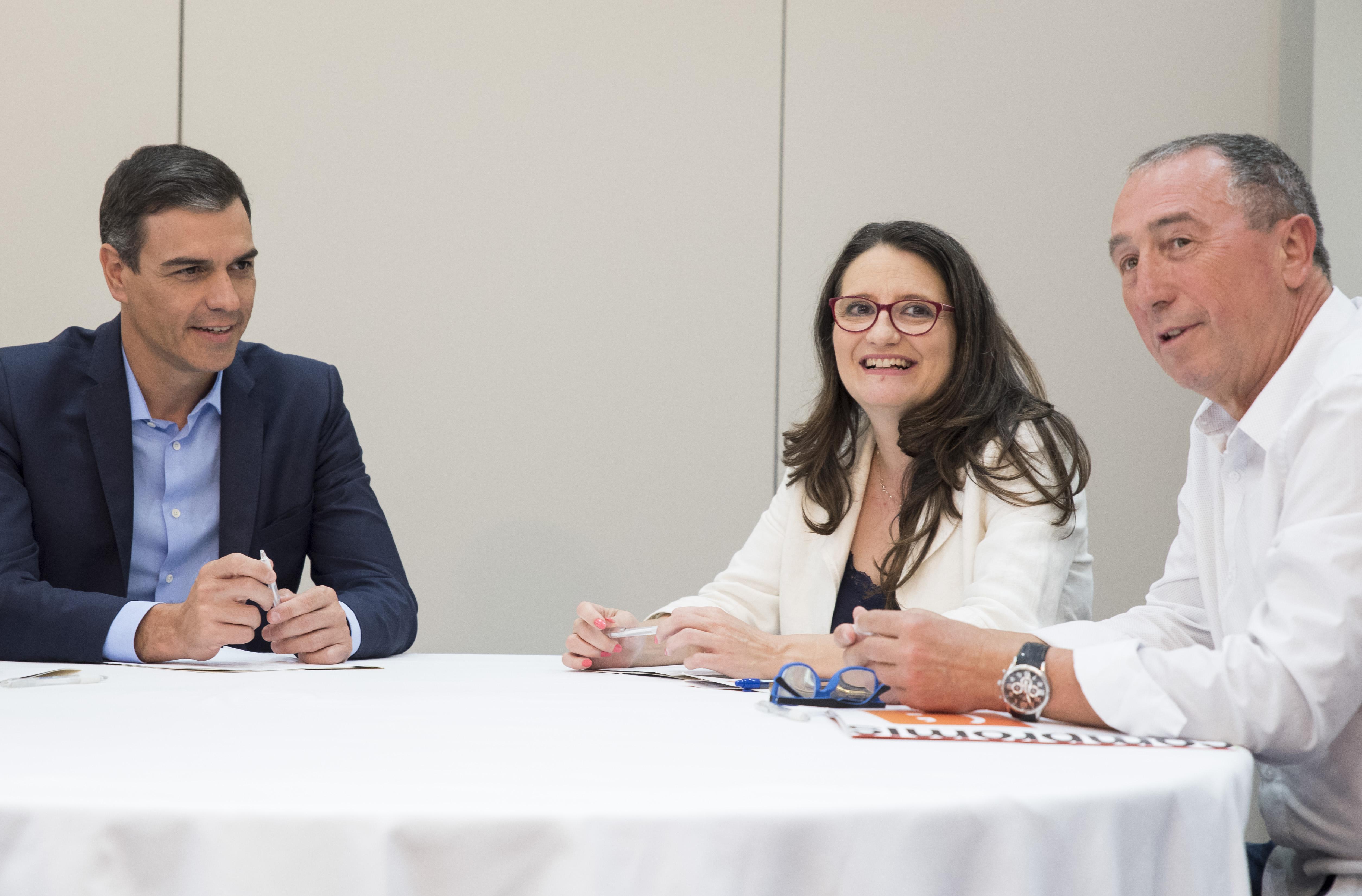 Pedro Sánchez, Mónica Oltra y Joan Baldoví. Fuente: Europa Press.