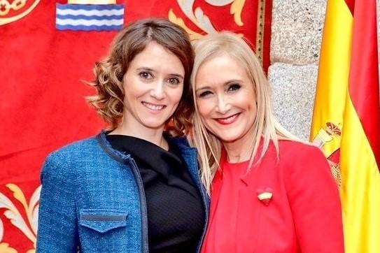 La expresidenta de la Comunidad de Madrid Cristina Cifuentes desea lo mejor a Isabel Díaz Ayuso. EP