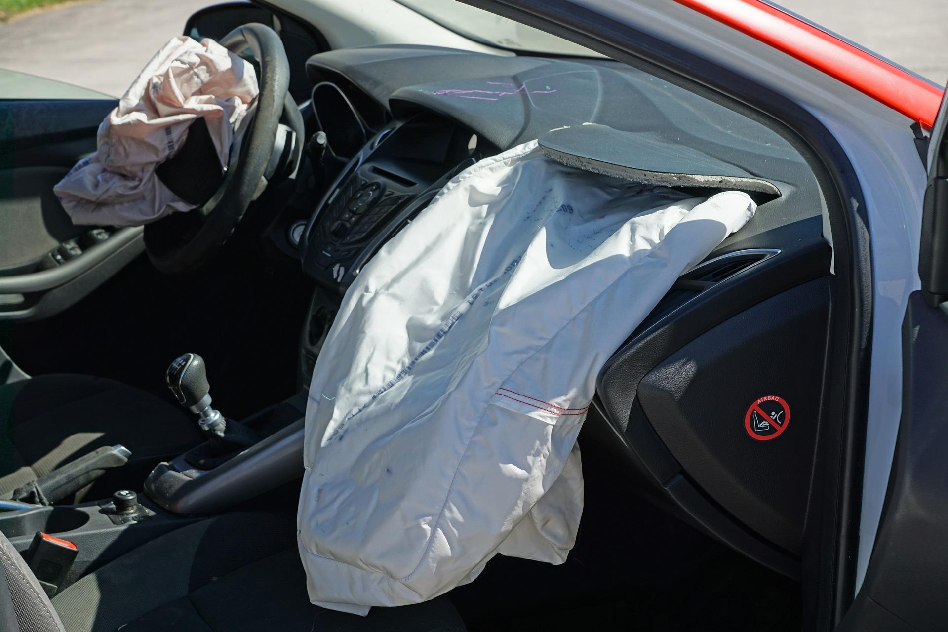 Airbags desplegados tras un accidente