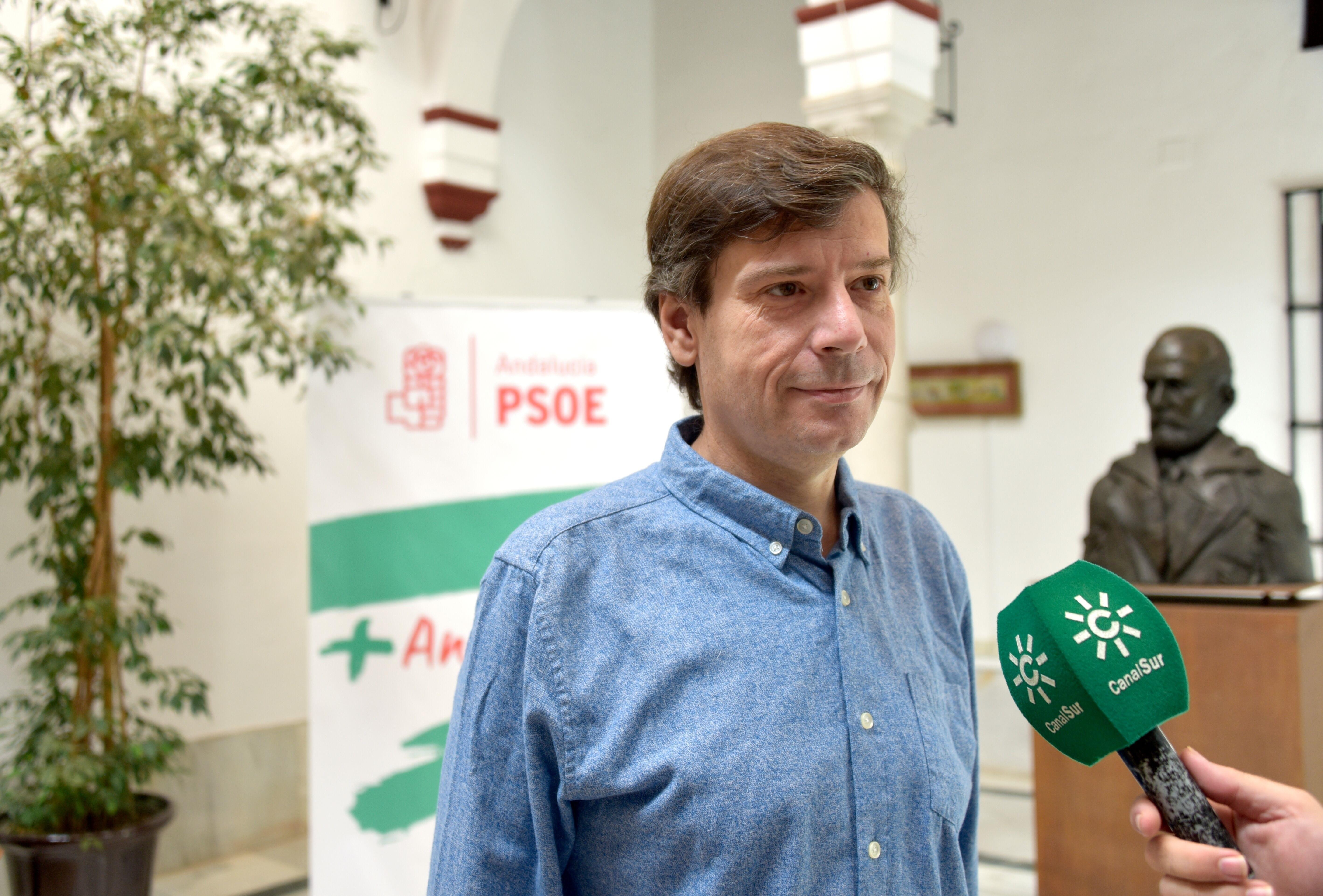 Carmelo Gómez anuncia nuevas medidas del PSOE A por la listeriosis
