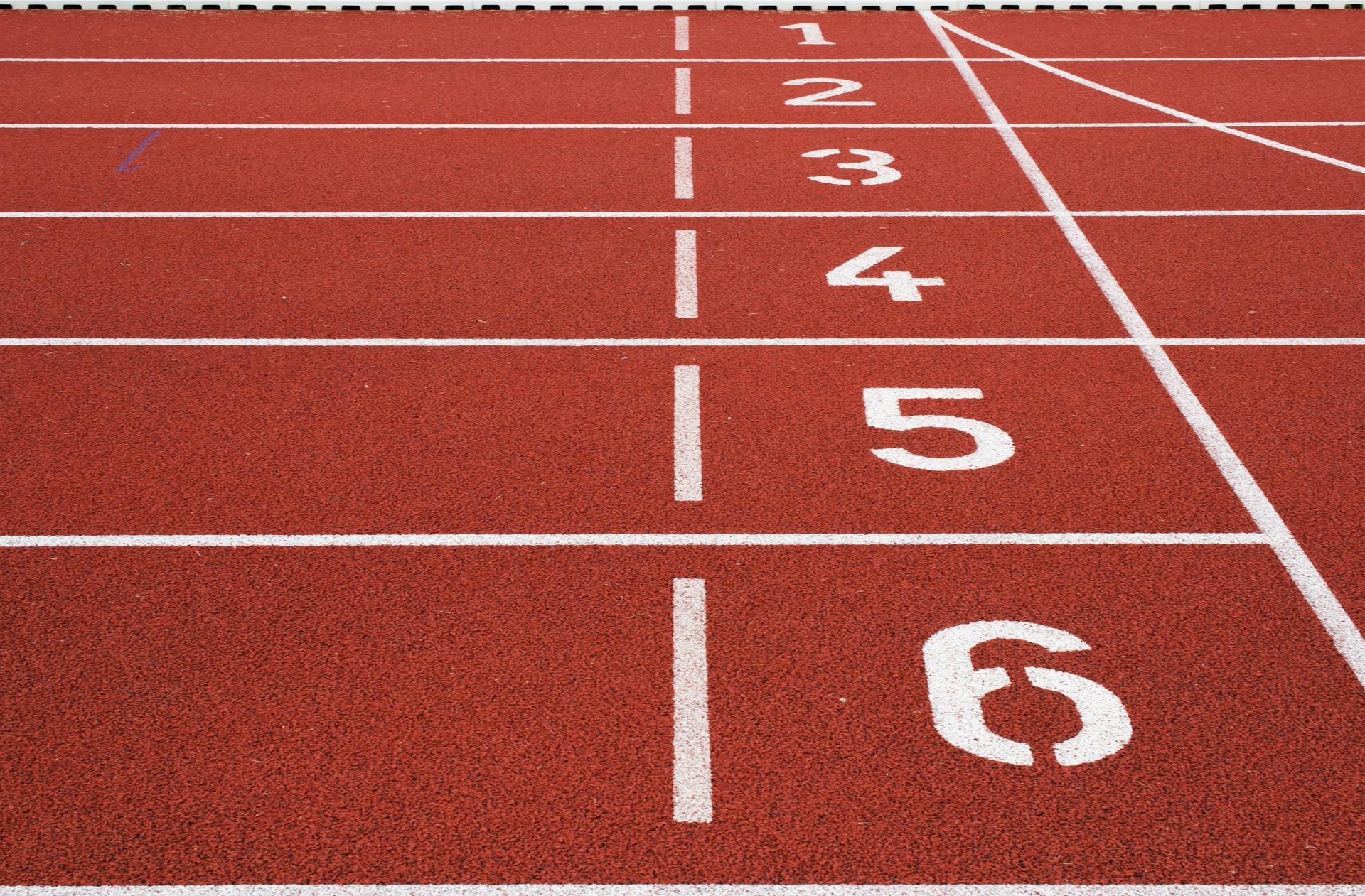 Una pista de atletismo. Fuente: Pixabay.