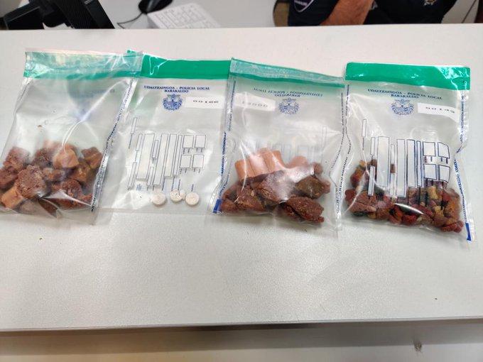 La comida envenenada incautada al detenido en Barakaldo. TWITTER