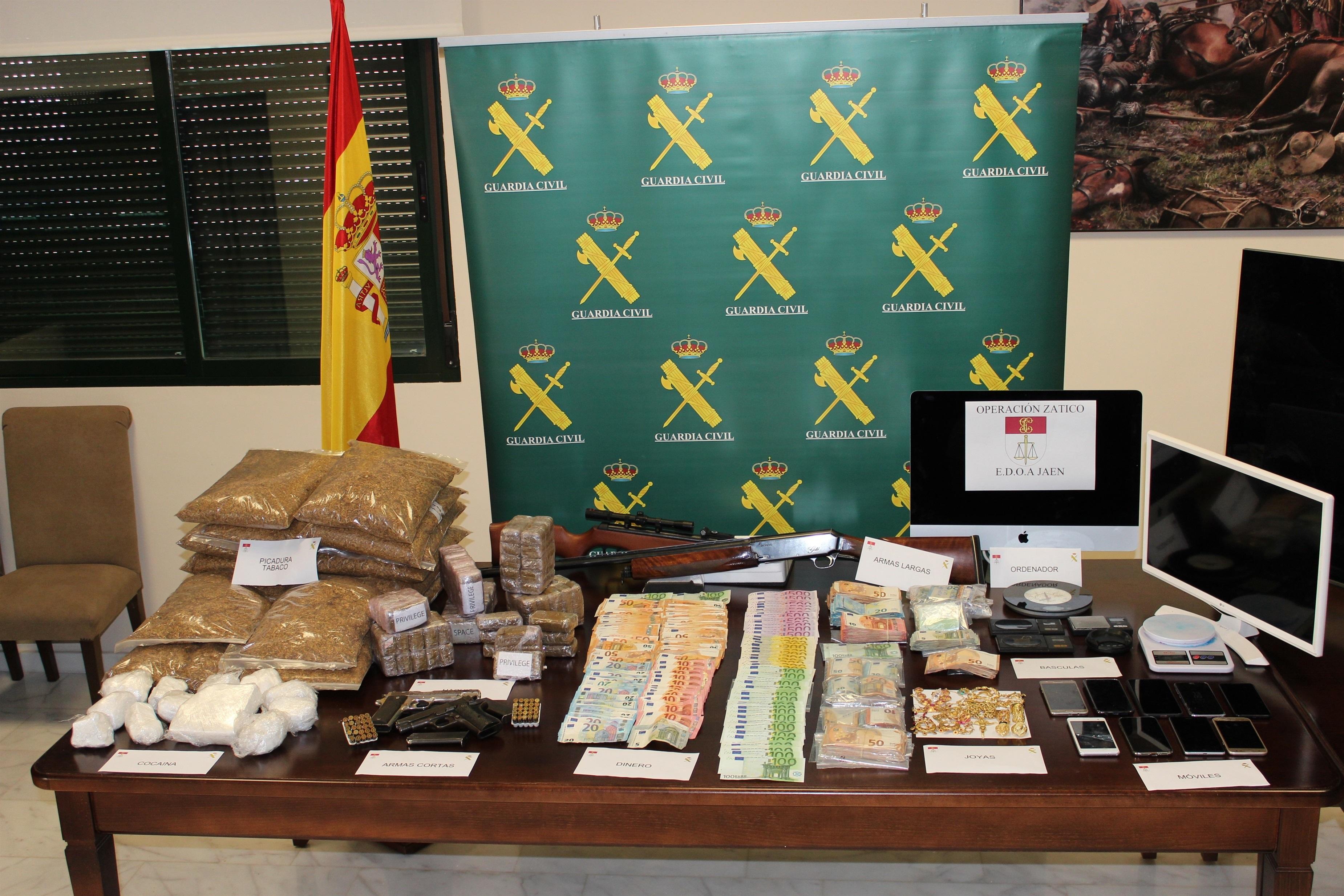 Detenidas 27 personas al desarticular en Úbeda (Jaén) la organización del 'clan de los Pikikis', dedicado a vender droga