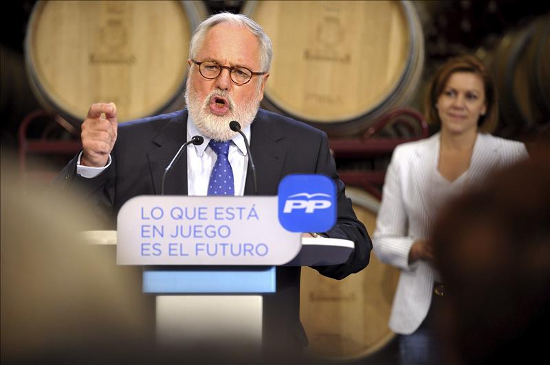 Todas las veces que Cañete ha hecho 'el besugo' y 'ha muerto por la boca': del machismo a la xenofobia