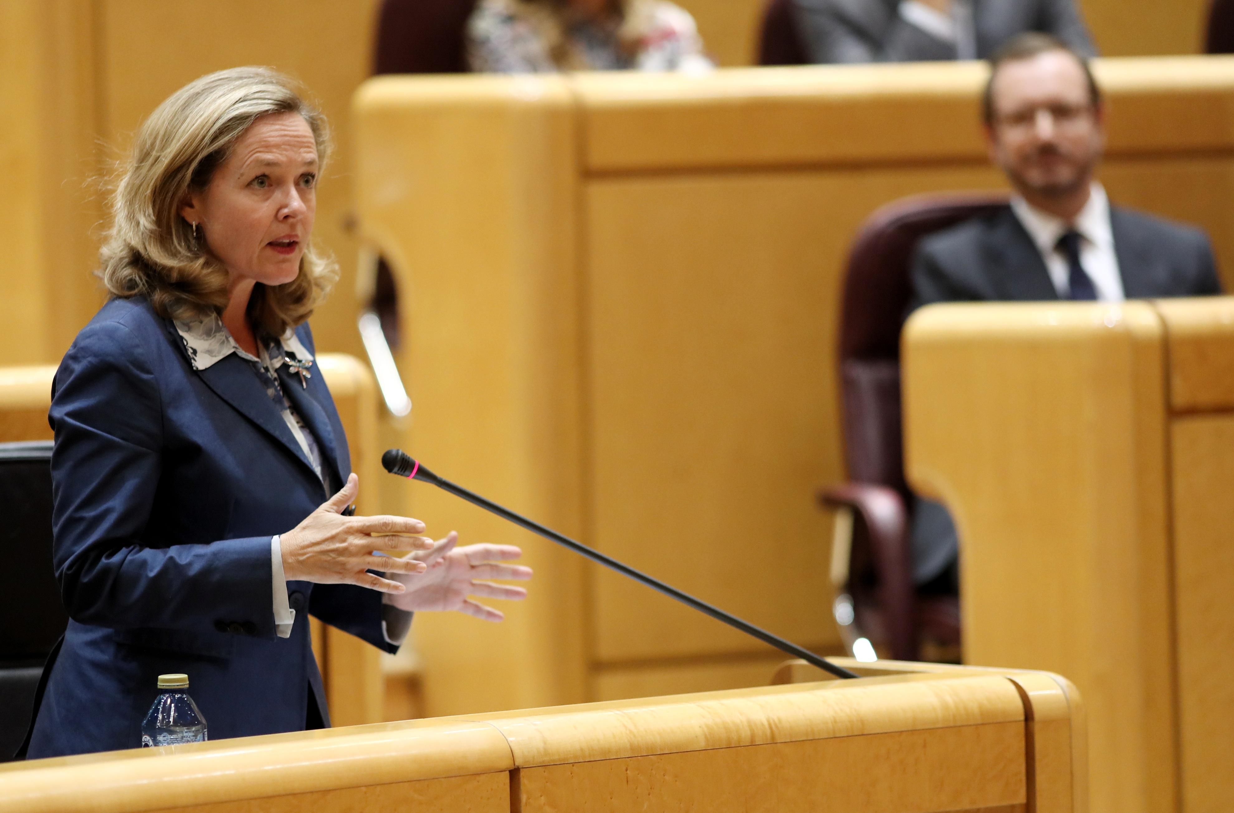 La ministra de Economía y Empresa en funciones Nadia Calviño interviene en la primera sesión plenaria de la XIII Legislatura en el Senado en Madrid (España) a 10 de septiembre de 2019 