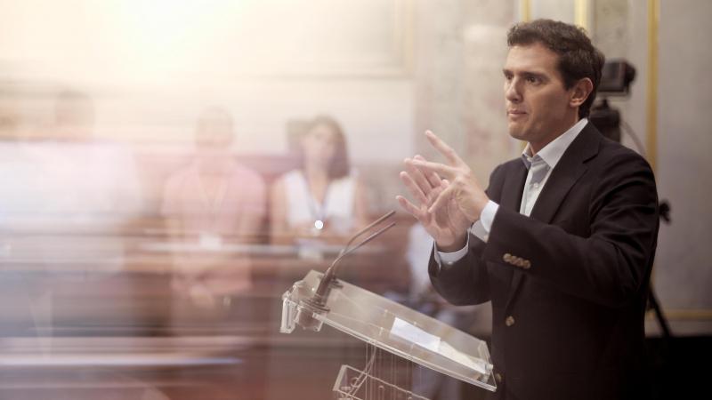 El presidente de Ciudadanos Albert Rivera ofrece una rueda de prensa tras la sesión de control al Gobierno