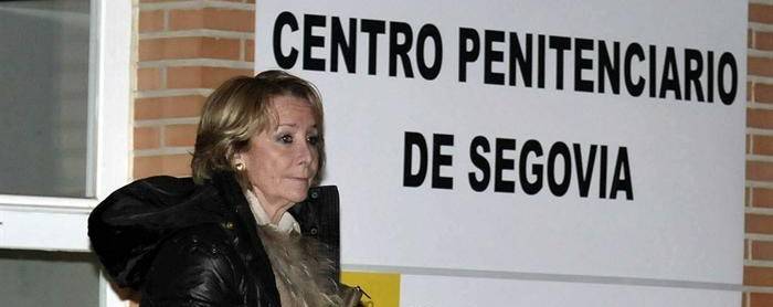 Aguirre sale de la carcel de Segovia.29.12.12