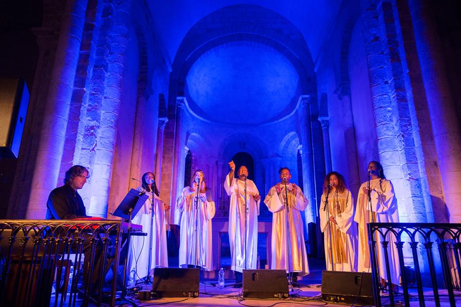 El grupo gospel Black Harmony Gospel Singers, durante una actuación